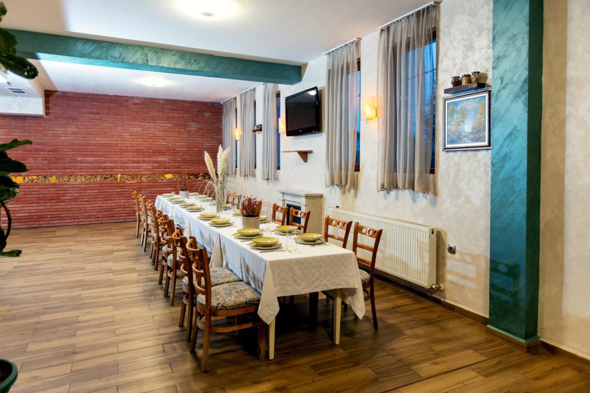 Вила Флора Паталеница Exterior photo